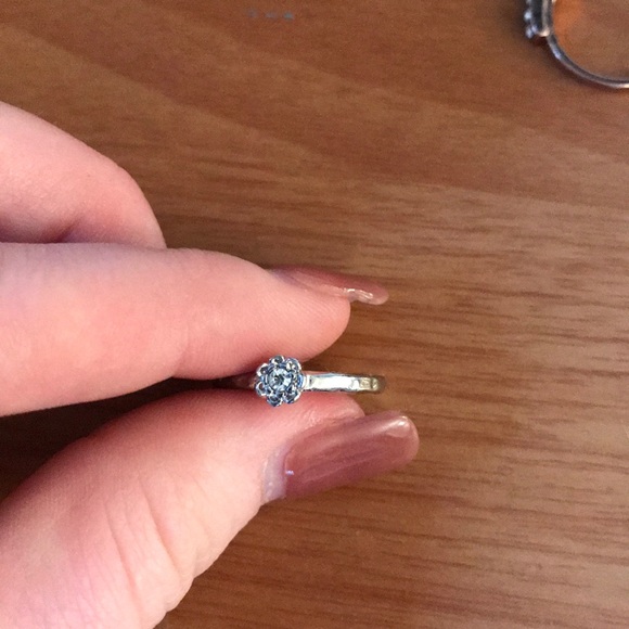 Bracelet and rings - Picture 2 of 7